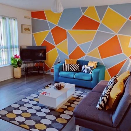 נורת'המפטון The Pent House - Lushio Apartments מראה חיצוני תמונה
